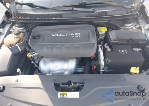 2016 Chrysler 200 Limited z USA, uszkodzony, nr VIN 1C3CCCAB6GN108386